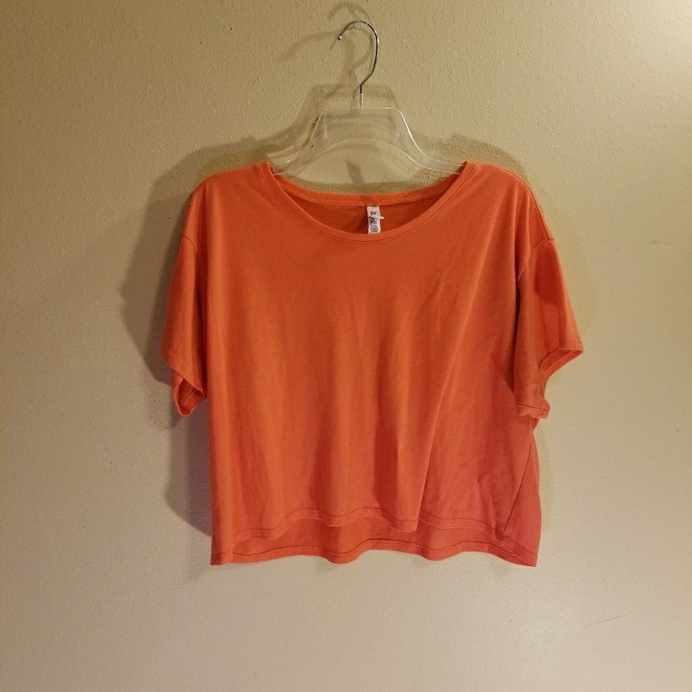 Bella orange short sleeve crop top